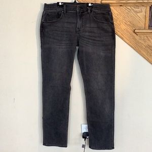 7 for all Mankind the Straight Tapered Straight Leg - 34”. NWT
